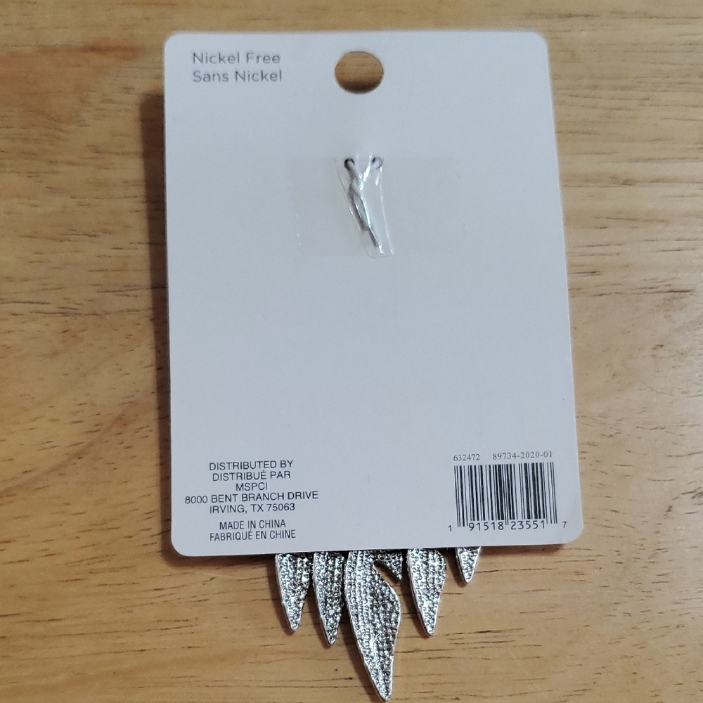 Bead Landing Silver Dreamcatcher Pendant Necklace - Picture 5 of 6